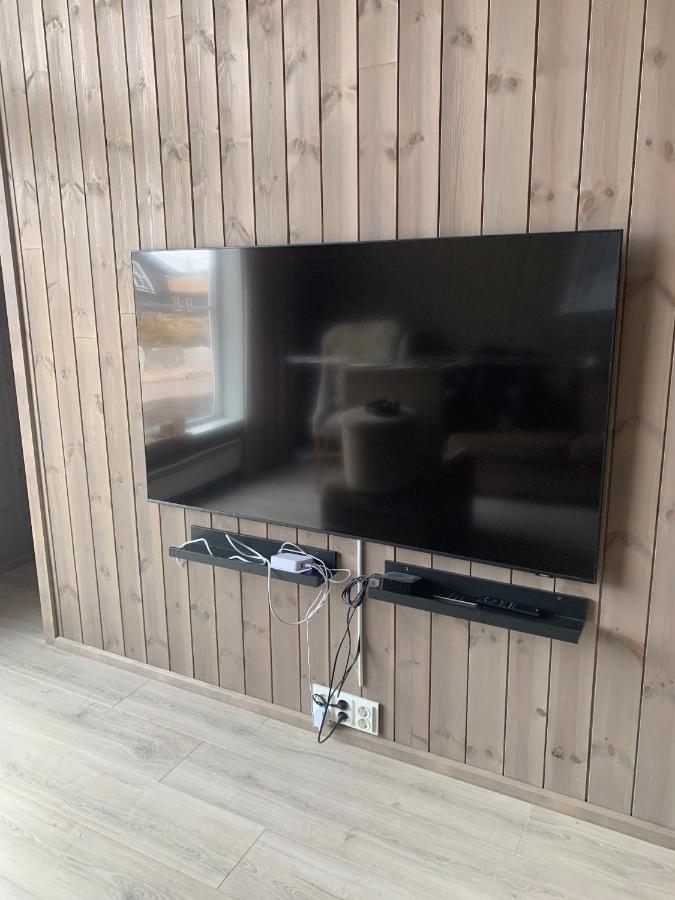 Feriehus Håvi Solsiden En Koselig - In Og Out