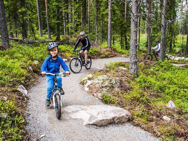 Håvi Solsiden En Koselig - In Og Out Feriehus *